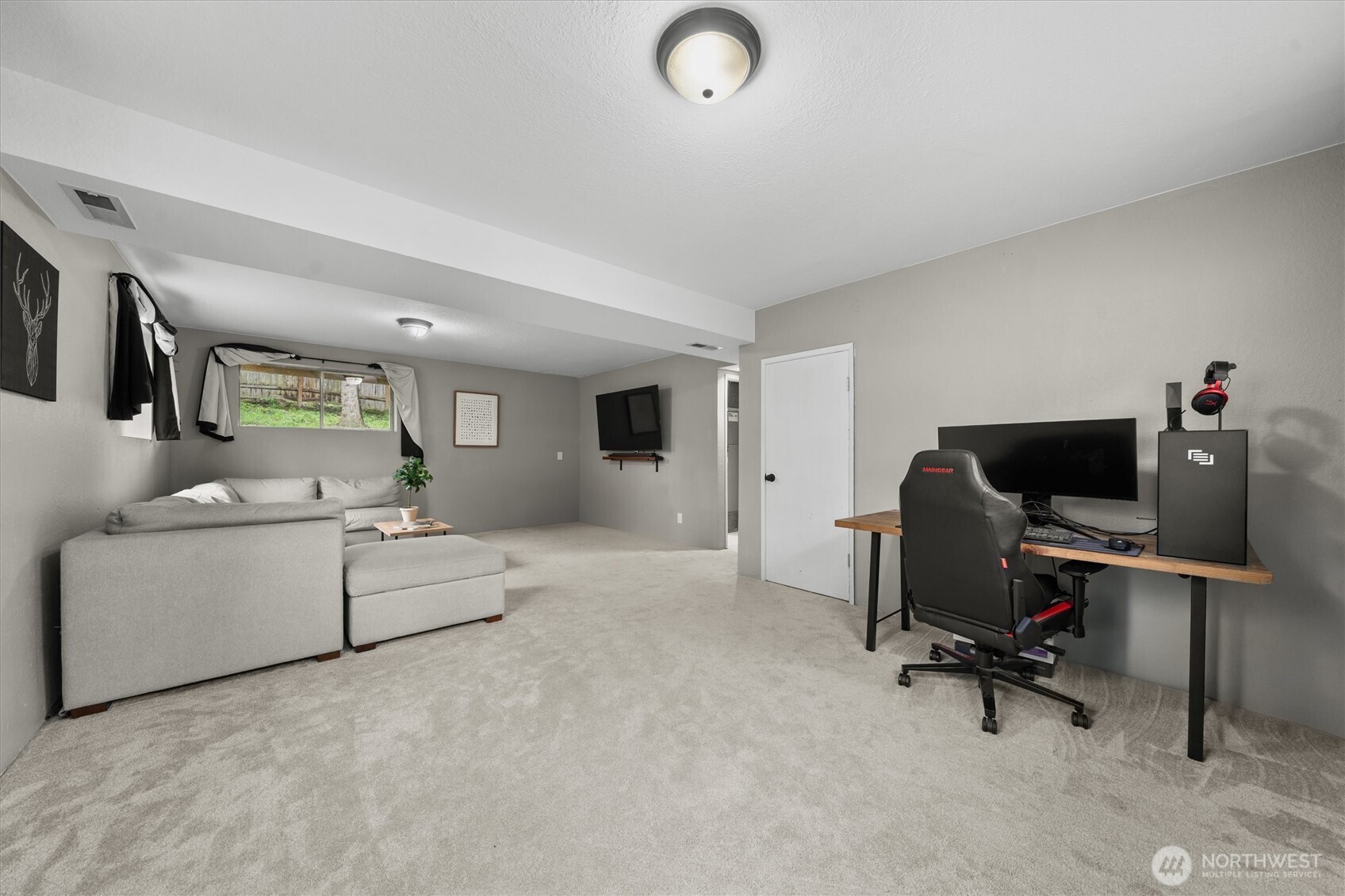 32917 33rd Avenue SW Federal Way WA 98023