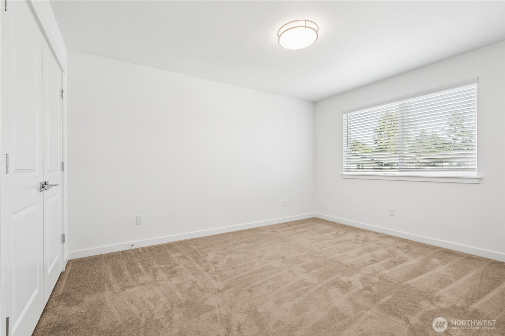115 SW 181st Place Normandy Park WA 98166