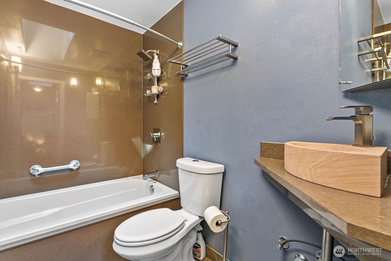 5 Valley Crest Way Bellingham WA 98229