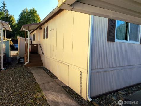 11622 Silver Lake Road Everett WA 98208