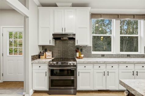 694 E Awa Lane Camano Island WA 98282