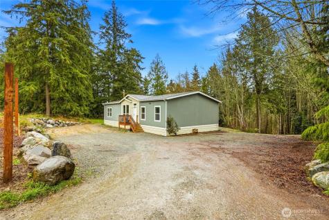 694 E Awa Lane Camano Island WA 98282