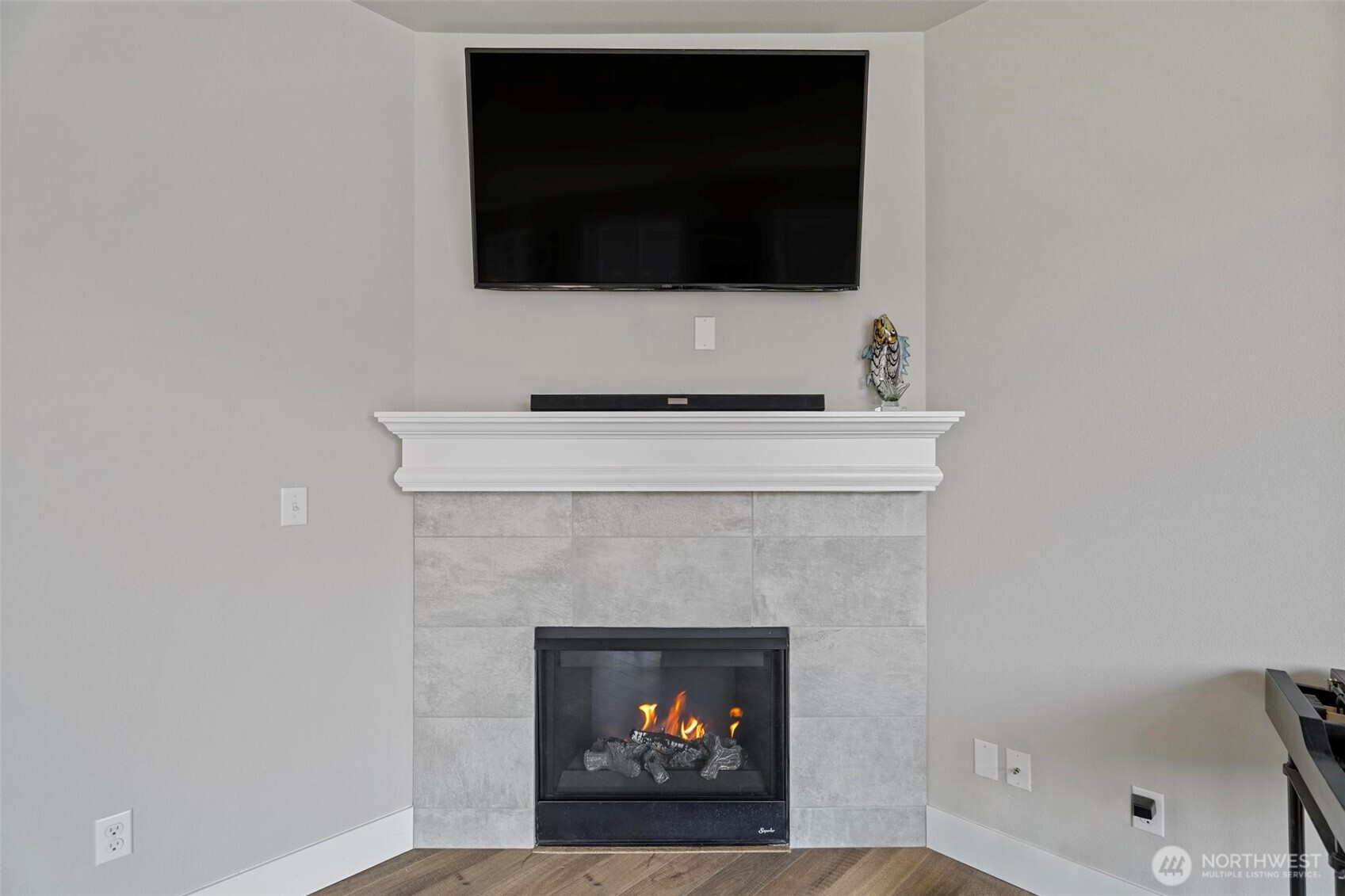 112 Madrona Lane SW Orting WA 98360