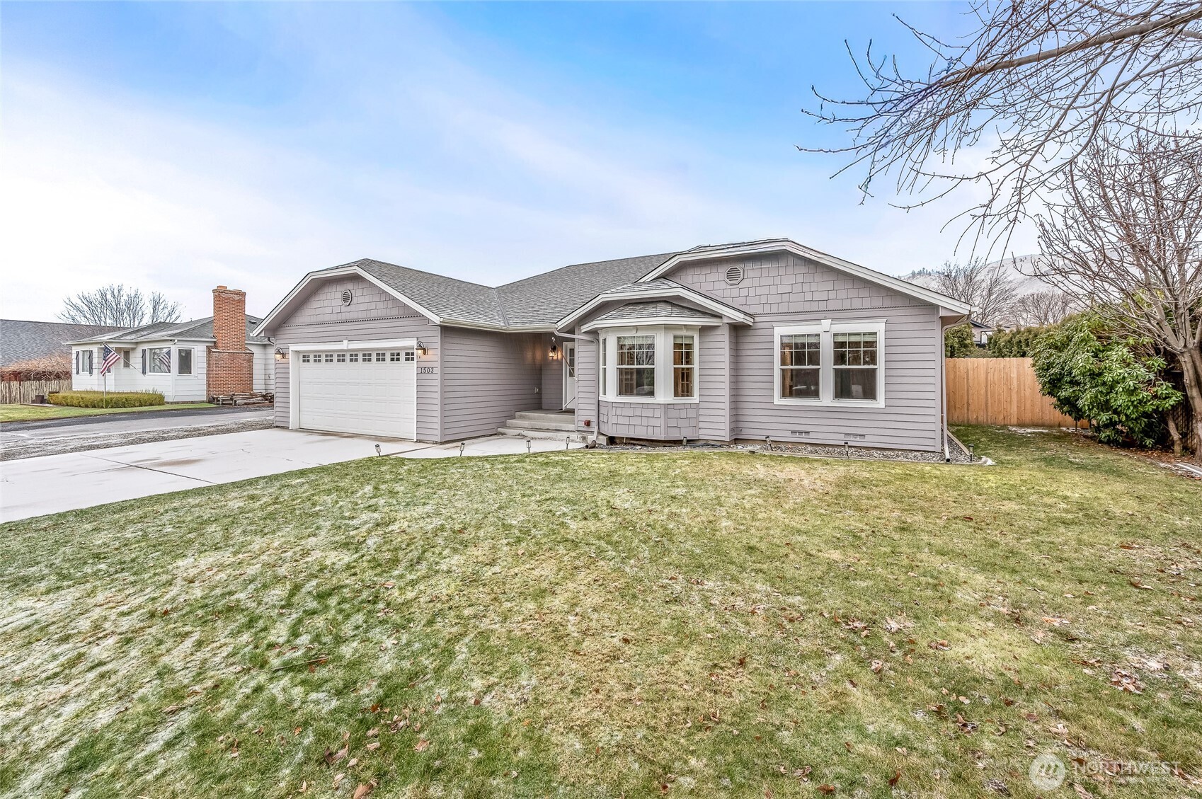 1503 Castlerock Avenue Wenatchee WA 98801