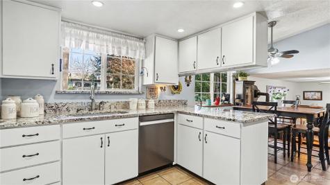 9505 29th Street Court E Edgewood WA 98371