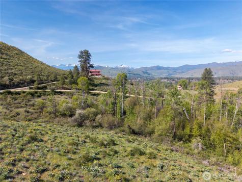15 Prospect Road Winthrop WA 98862