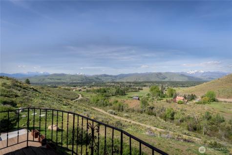 15 Prospect Road Winthrop WA 98862