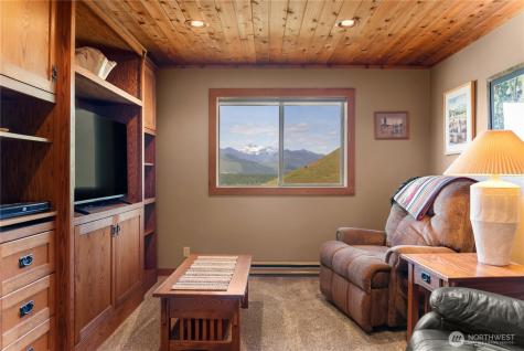 15 Prospect Road Winthrop WA 98862