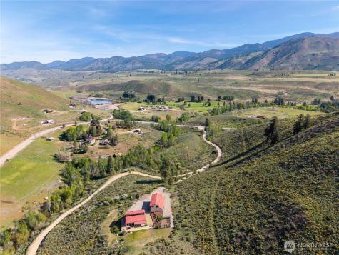 15 Prospect Road Winthrop WA 98862