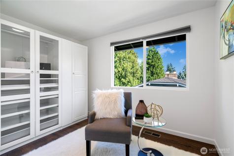 17808 NE 12th Street Bellevue WA 98008