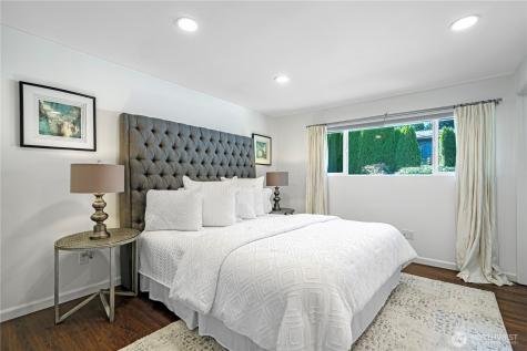 17808 NE 12th Street Bellevue WA 98008