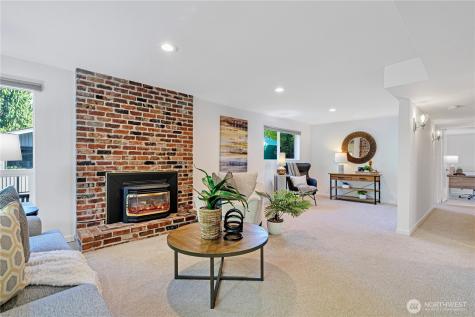 17808 NE 12th Street Bellevue WA 98008