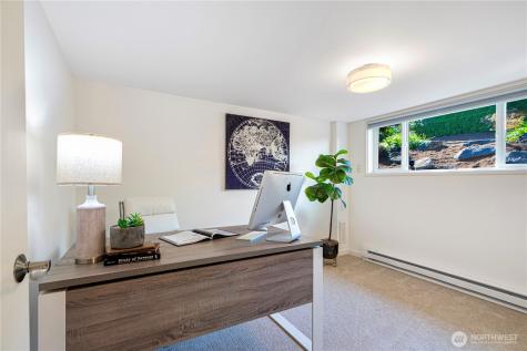 17808 NE 12th Street Bellevue WA 98008