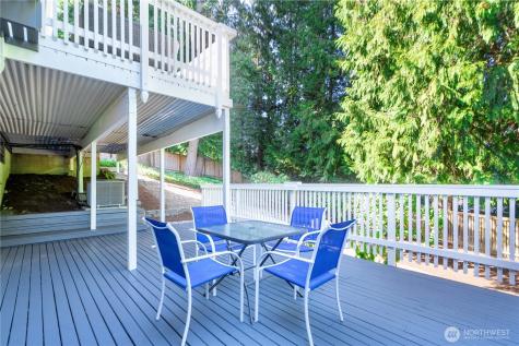 17808 NE 12th Street Bellevue WA 98008