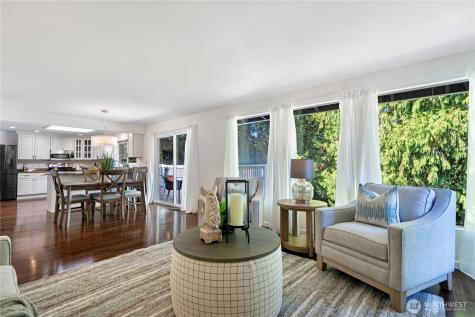 17808 NE 12th Street Bellevue WA 98008