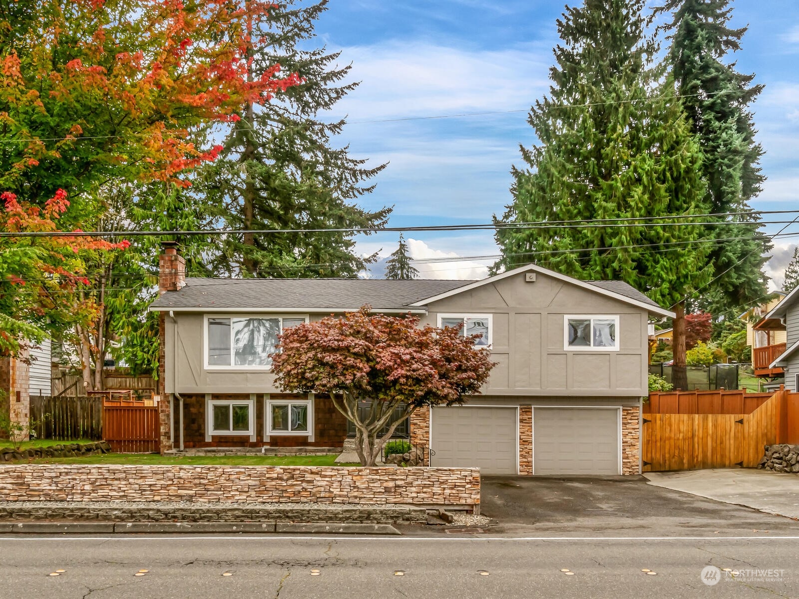 17033 Spruce Way Lynnwood WA 98037