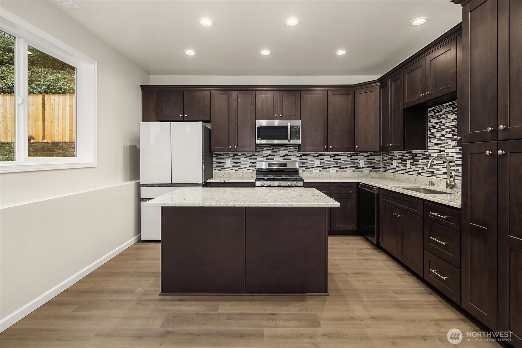 2112 SW 103rd Place Seattle WA 98146