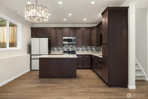 2112 SW 103rd Place Seattle WA 98146