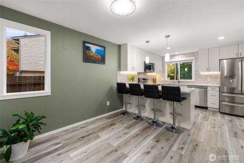 13324 NE 138th Place Kirkland WA 98034
