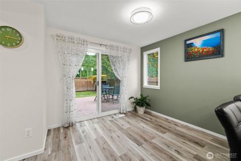 13324 NE 138th Place Kirkland WA 98034