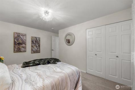 13324 NE 138th Place Kirkland WA 98034
