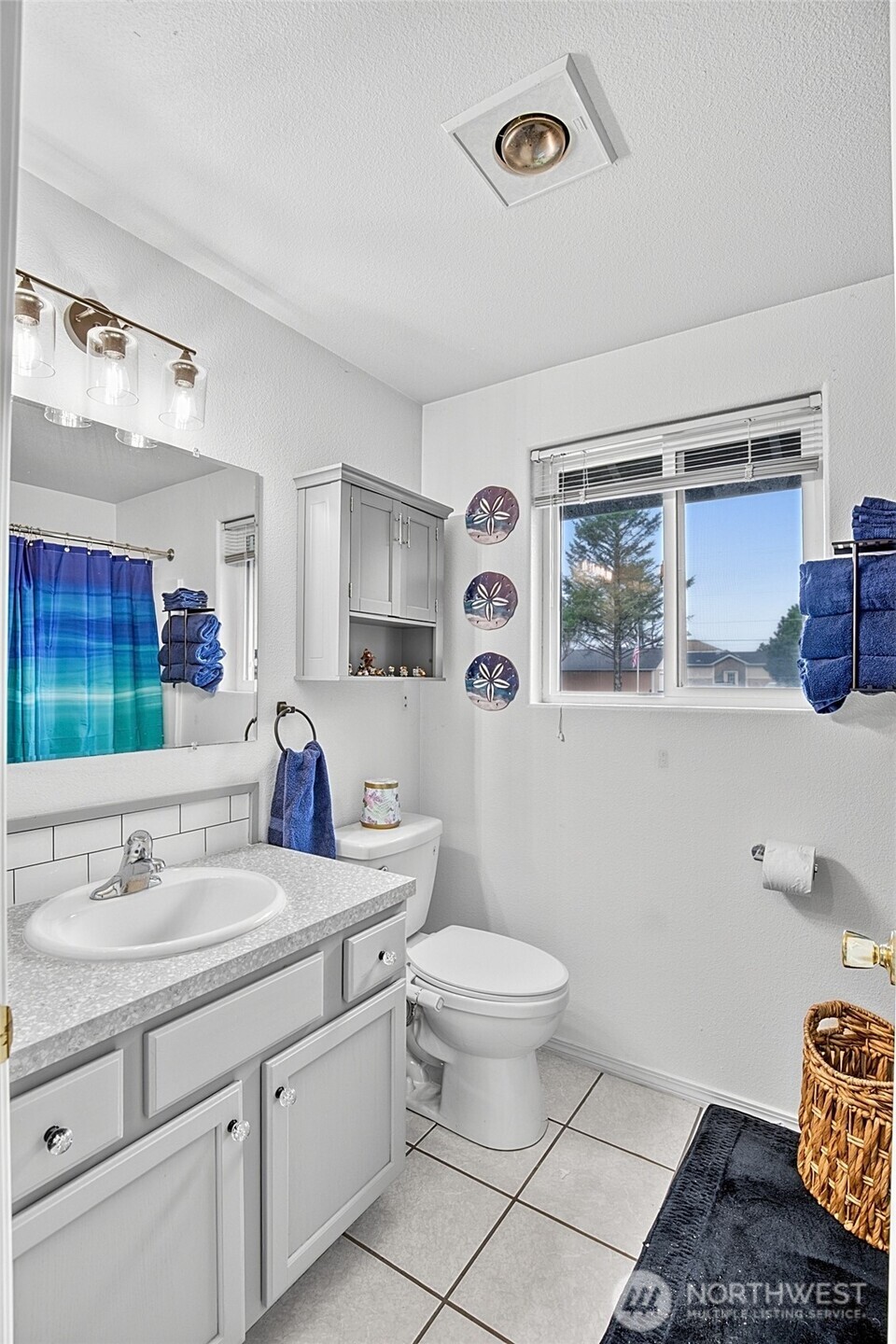 550 Canal Drive NE Ocean Shores WA 98569