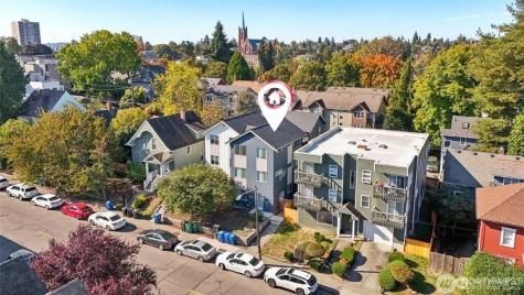 5257 Brooklyn Avenue NE Seattle WA 98105