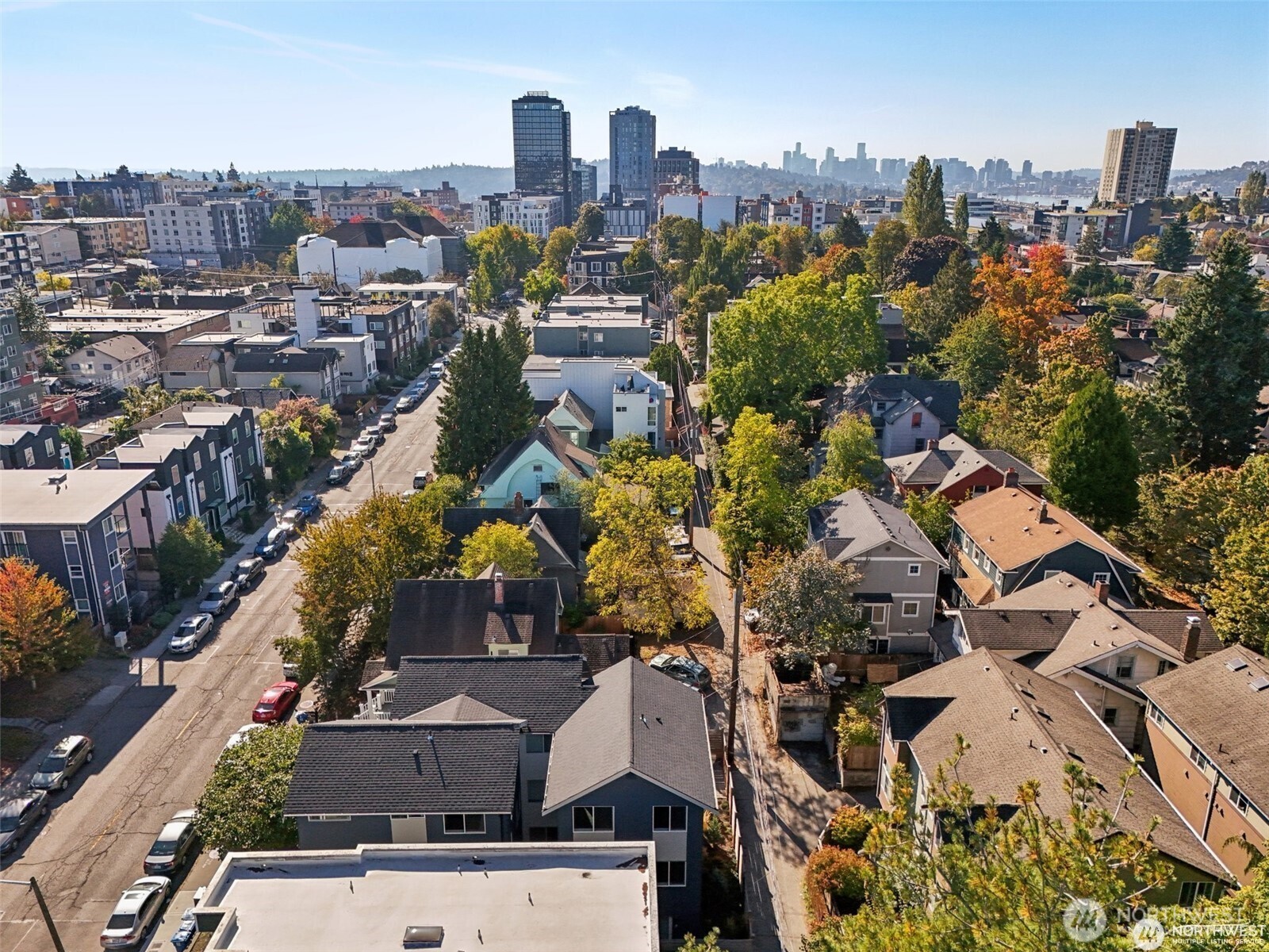 5257 Brooklyn Avenue NE Seattle WA 98105