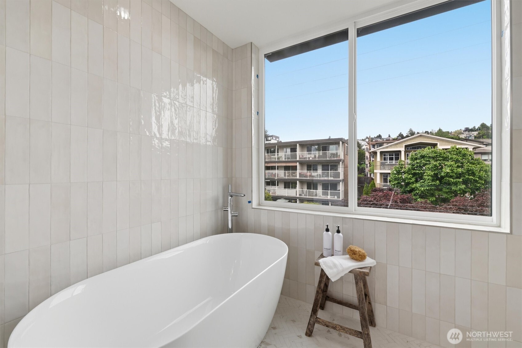 2017 Minor Avenue E Seattle WA 98102
