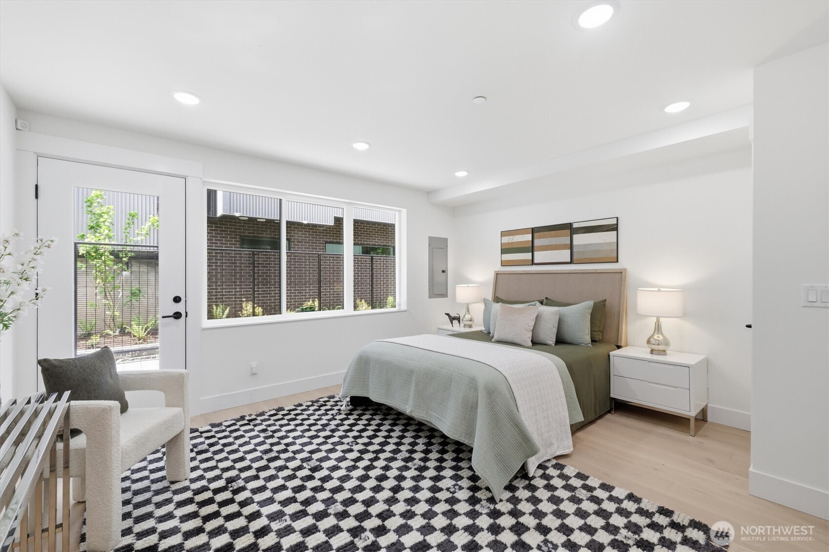 2017 Minor Avenue E Seattle WA 98102