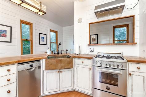 3016 N 34th Street Tacoma WA 98407