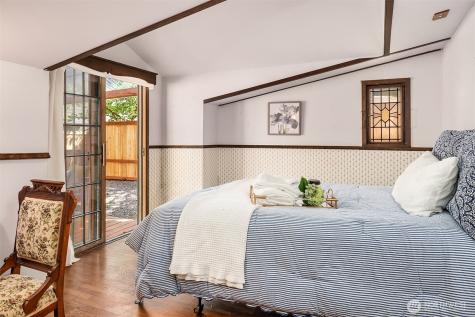 1260 168th Avenue NE Bellevue WA 98008