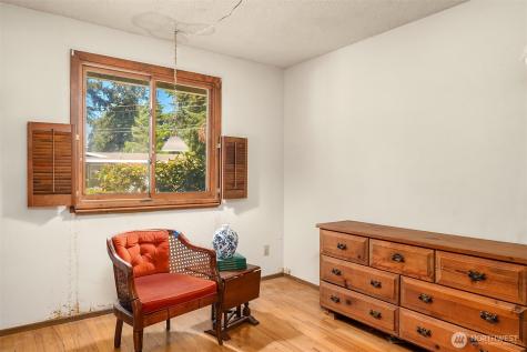 1260 168th Avenue NE Bellevue WA 98008
