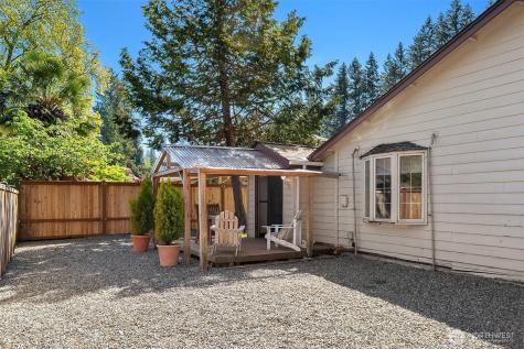 1260 168th Avenue NE Bellevue WA 98008