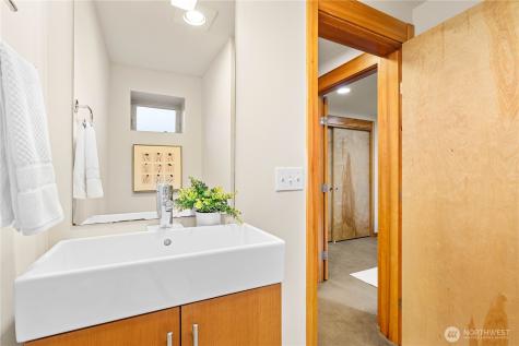 5232 California Avenue SW Seattle WA 98136