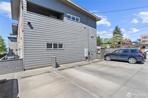 5232 California Avenue SW Seattle WA 98136