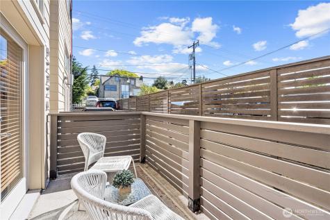 5232 California Avenue SW Seattle WA 98136