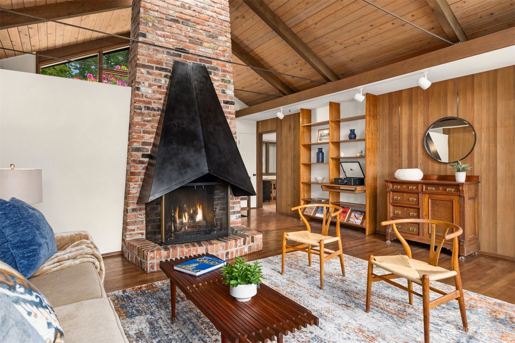 14517 Henderson Road NE Bainbridge Island WA 98110
