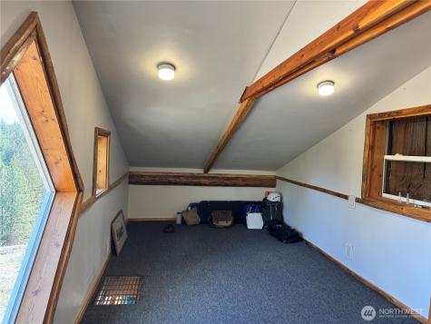 79 Bench Creek Road Tonasket WA 98855