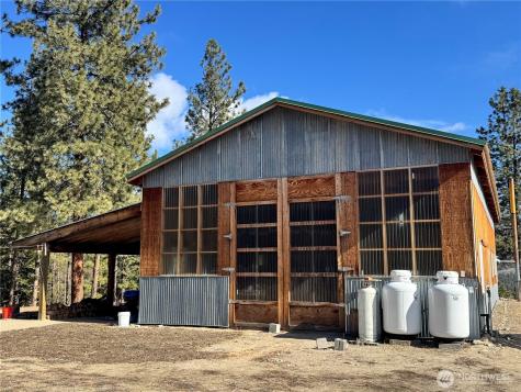 79 Bench Creek Road Tonasket WA 98855