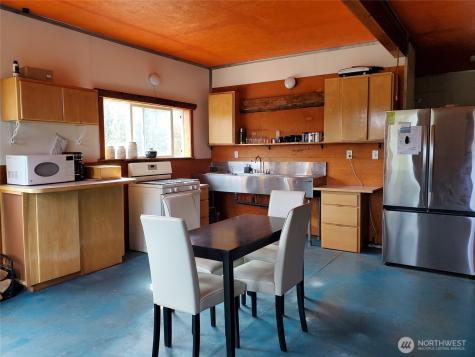 79 Bench Creek Road Tonasket WA 98855