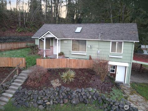 701 NW Dexter Avenue Winlock WA 98596