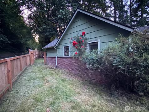 701 NW Dexter Avenue Winlock WA 98596