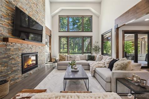 1810 Larkspur Loop Cle Elum WA 98922