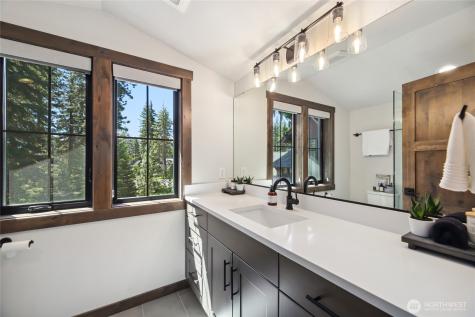 1810 Larkspur Loop Cle Elum WA 98922