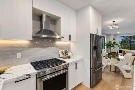 19628 Filbert Drive Bothell WA 98012