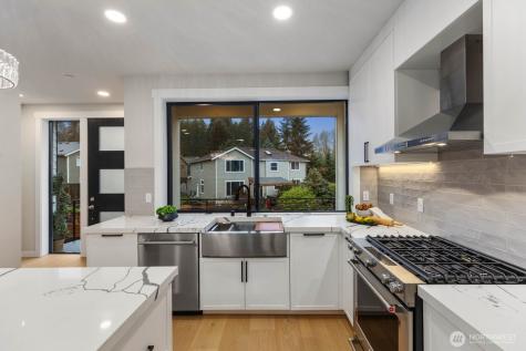 19628 Filbert Drive Bothell WA 98012