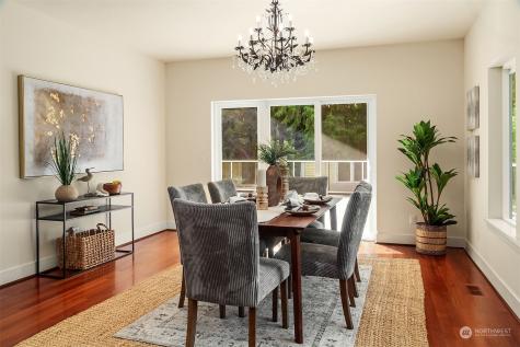 1722 264th Avenue NE Redmond WA 98053