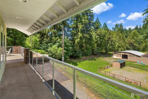 1722 264th Avenue NE Redmond WA 98053