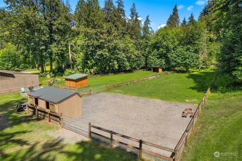 1722 264th Avenue NE Redmond WA 98053